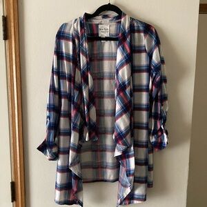 New York Laundry Blue and White Tie Front 3/4 Sleeve Shirt